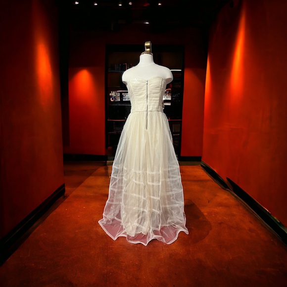 NWT Betsey Johnson Lined Zip Front Ruched Sequin Wedding Formal Prom Dress Sz 14 - Picture 5 of 16